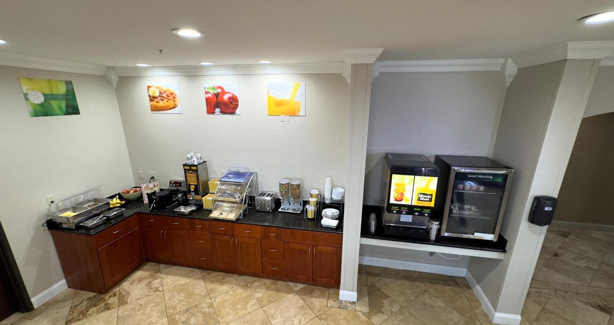 Quality Inn & Suites Mcalester On Hwy 69 & Us 75 Buitenkant foto